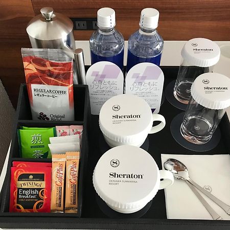 Sheraton Okinawa Sunmarina Resort Онна Стая снимка