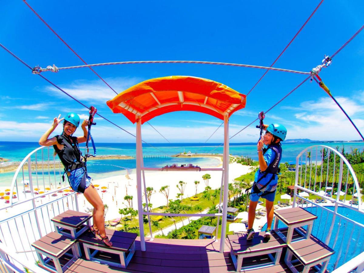 Sheraton Okinawa Sunmarina Resort Онна Екстериор снимка