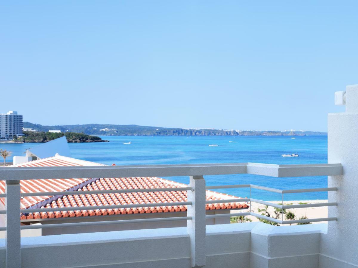 Sheraton Okinawa Sunmarina Resort Онна Екстериор снимка