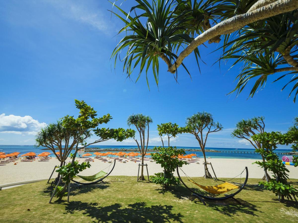 Sheraton Okinawa Sunmarina Resort Онна Екстериор снимка